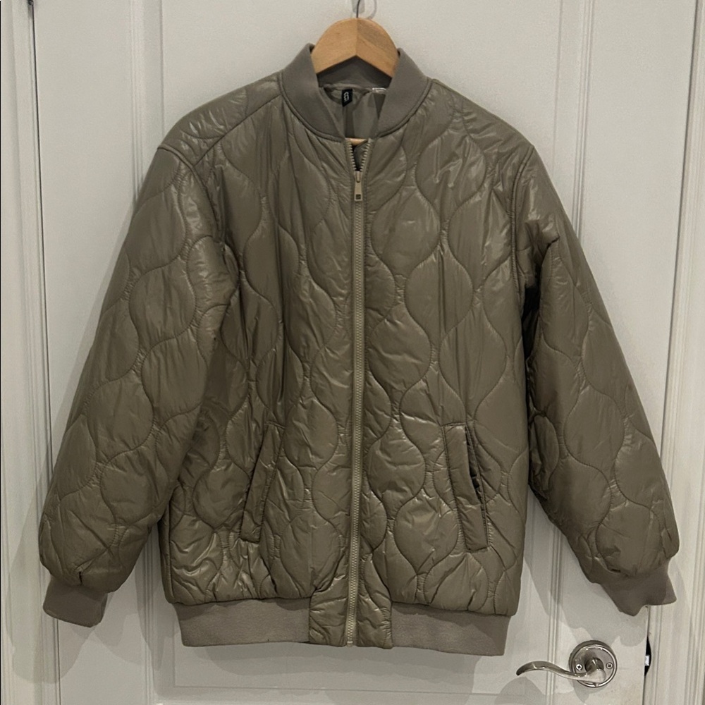 H&M Taupe Puffer Jacket